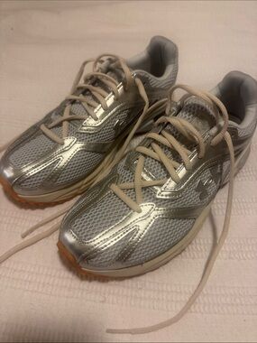 Under Armour Apparition Sneakers